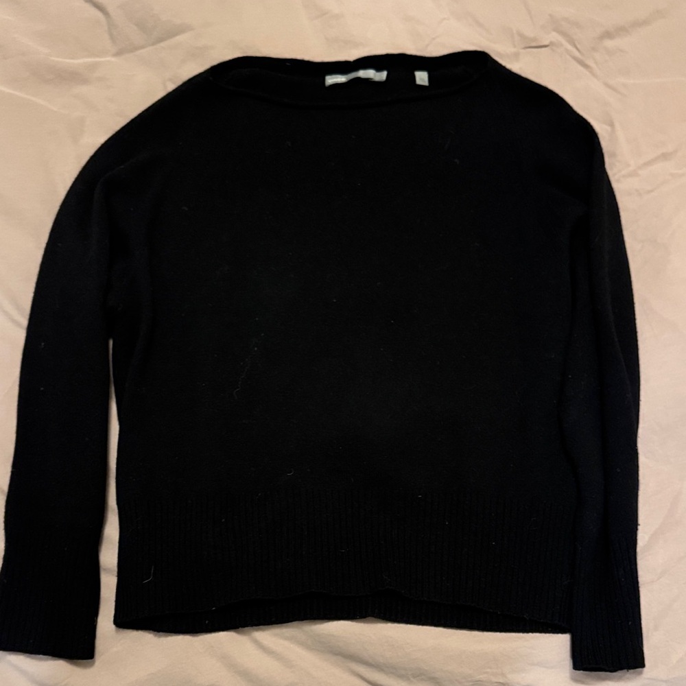 Vince Women's Black Crew Neck Sweater